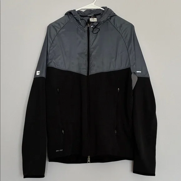 Nike Dri-Fit Running Jacket - Picture 1 of 5